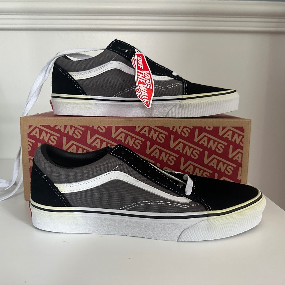 Vann’s “Old Skool” Sneakers